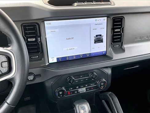 Used 2024 Ford Bronco Big Bend image 6