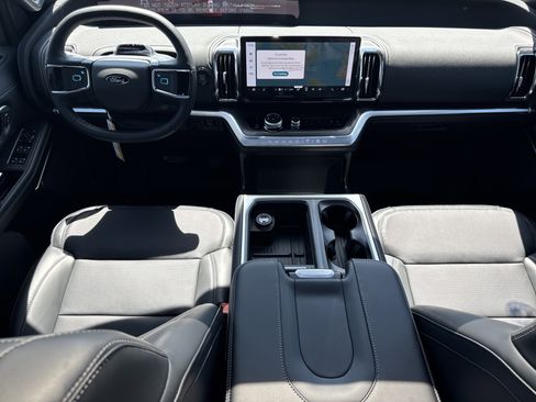 New 2026 Ford Expedition Max Platinum AWD/4WD image 28