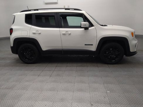 Used 2020 Jeep Renegade Altitude FWD image 11
