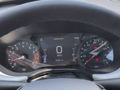 Used 2025 Jeep Compass Limited AWD/4WD image 17
