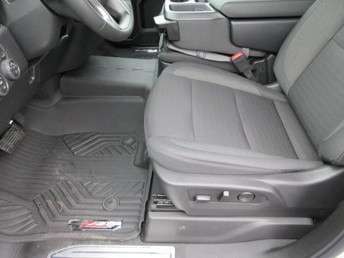 New 2026 Chevrolet Silverado 1500 RST w/ Z71 Off-Road Package AWD/4WD image 22