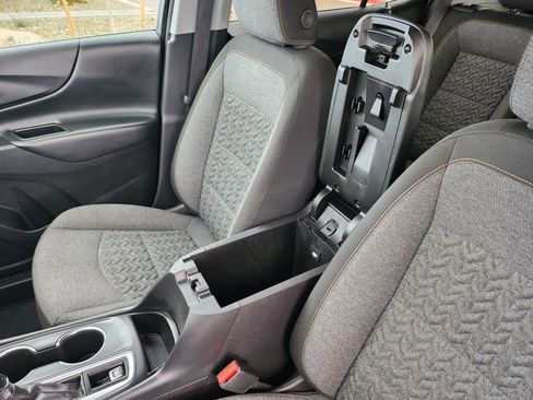 Used 2024 Chevrolet Equinox LT image 26