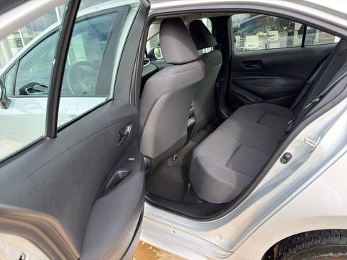 Used 2023 Toyota Corolla LE image 14