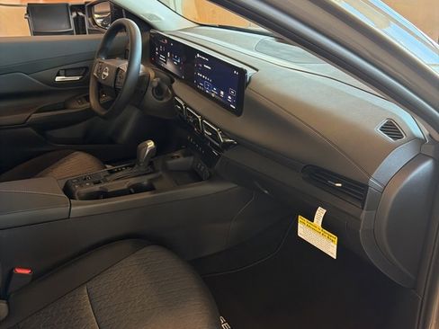 New 2026 Nissan Sentra SV image 24