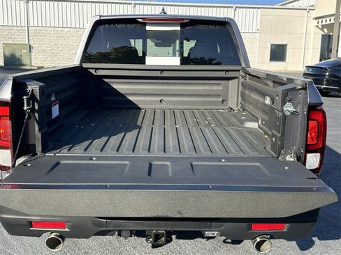 New 2025 Honda Ridgeline RTL+ image 36