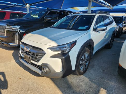 Used 2025 Subaru Outback Touring XT w/ Popular Package #2 AWD/4WD image 2