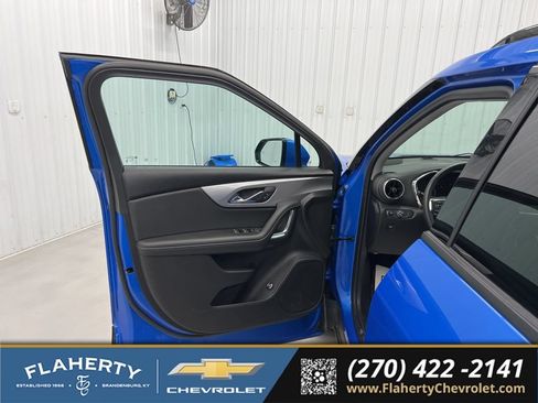 Used 2024 Chevrolet Blazer LT w/ Convenience Package FWD image 8