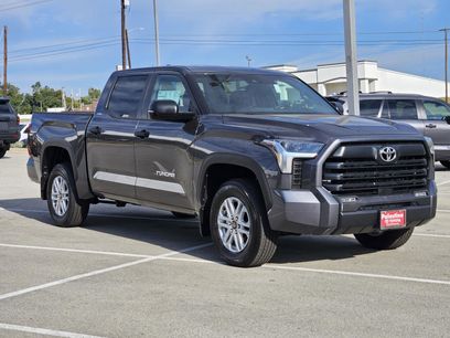 New 2026 Toyota Tundra SR5