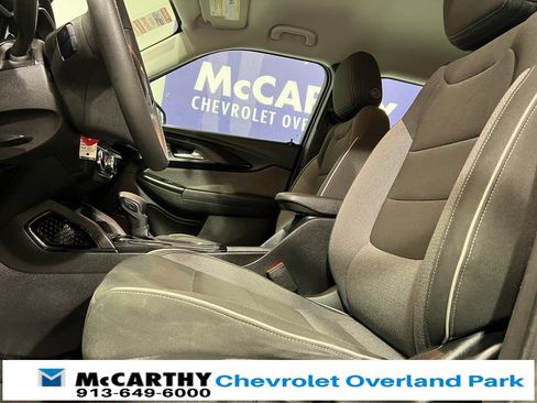 Used 2021 Chevrolet TrailBlazer LS image 22
