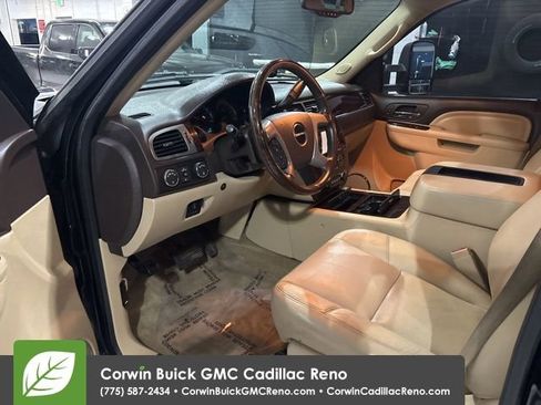 Used 2013 GMC Sierra 2500 Denali AWD/4WD image 11