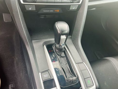 Used 2019 Honda Civic EX image 16