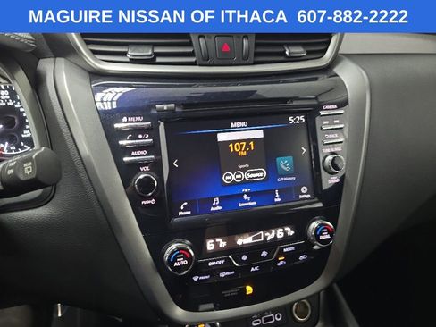 Used 2024 Nissan Murano SV AWD/4WD image 24