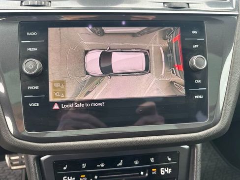 Certified 2023 Volkswagen Tiguan SEL R-Line AWD/4WD image 29