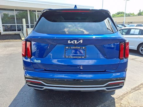 Used 2023 Kia Sorento SX AWD/4WD image 5