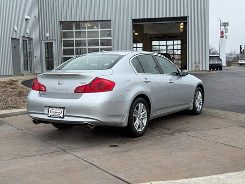 Used 2011 INFINITI G37 x Sedan w/ Premium Pkg image 5