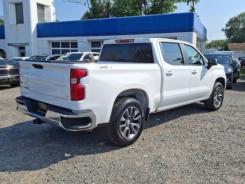 Used 2025 Chevrolet Silverado 1500 LT image 8