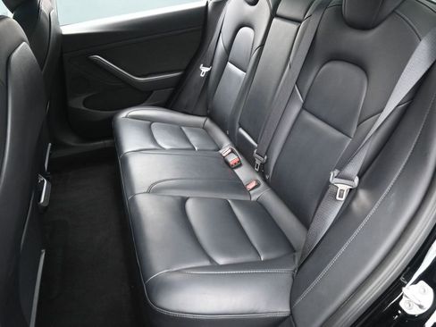 Used 2023 Tesla Model 3 Standard Range RWD image 27