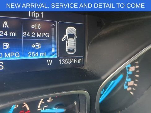 Used 2014 Ford Escape SE w/ Equipment Group 201A AWD/4WD image 2