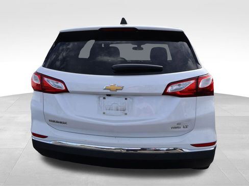 Used 2018 Chevrolet Equinox LT image 18