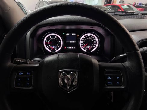 Used 2017 RAM 2500 Tradesman w/ Chrome Appearance Group image 12