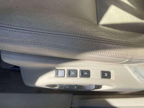 Used 2014 Volvo S60 T5 FWD image 23