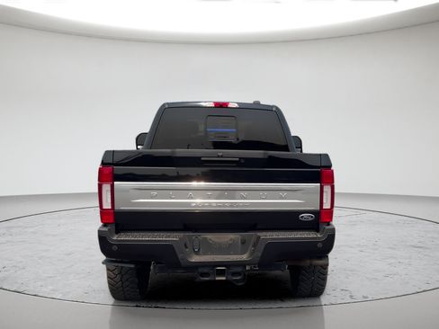 Used 2022 Ford F350 Platinum w/ FX4 Off-Road Package AWD/4WD image 8