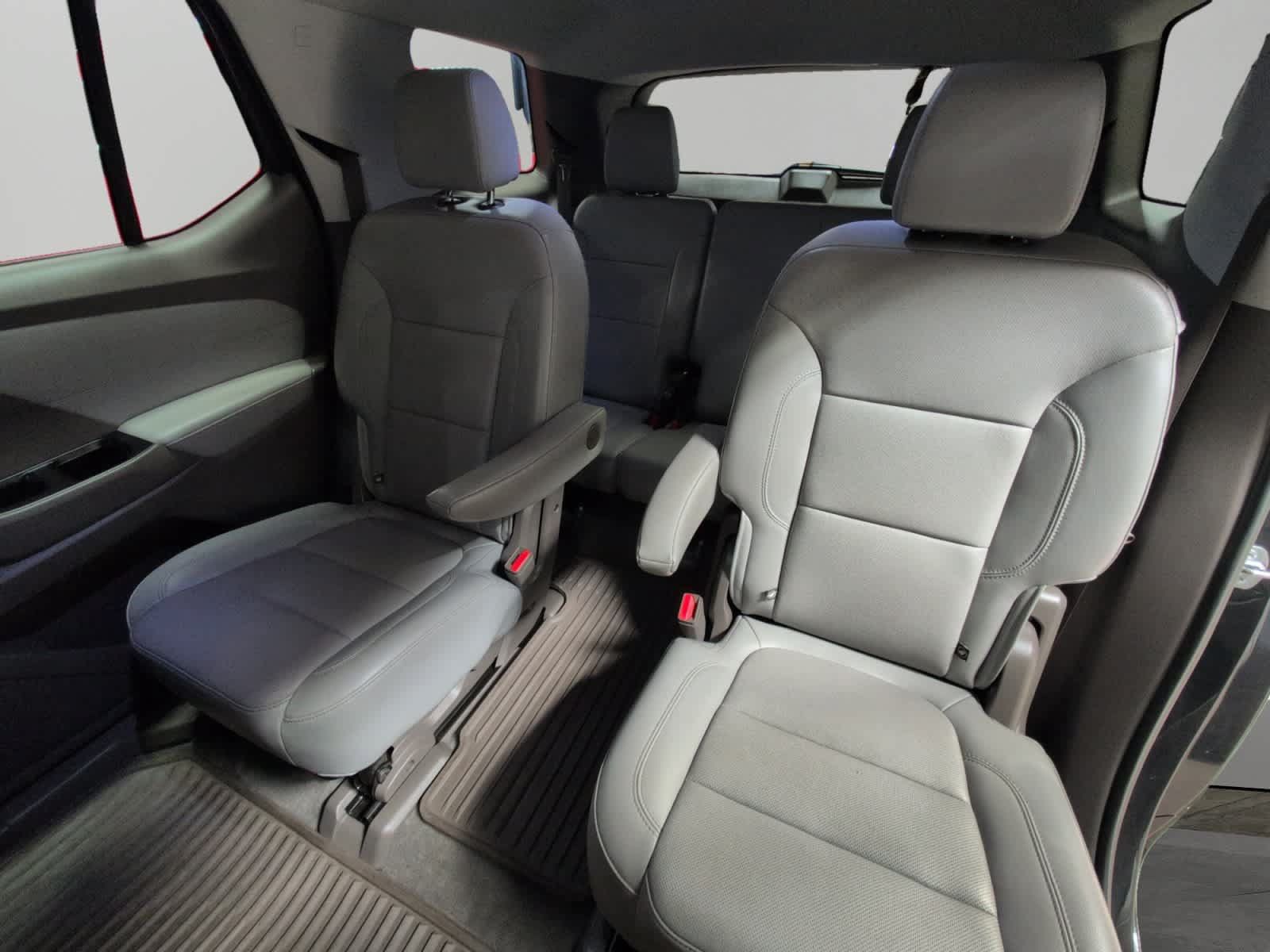 Used 2019 Chevrolet Traverse Premier AWD/4WD image 13