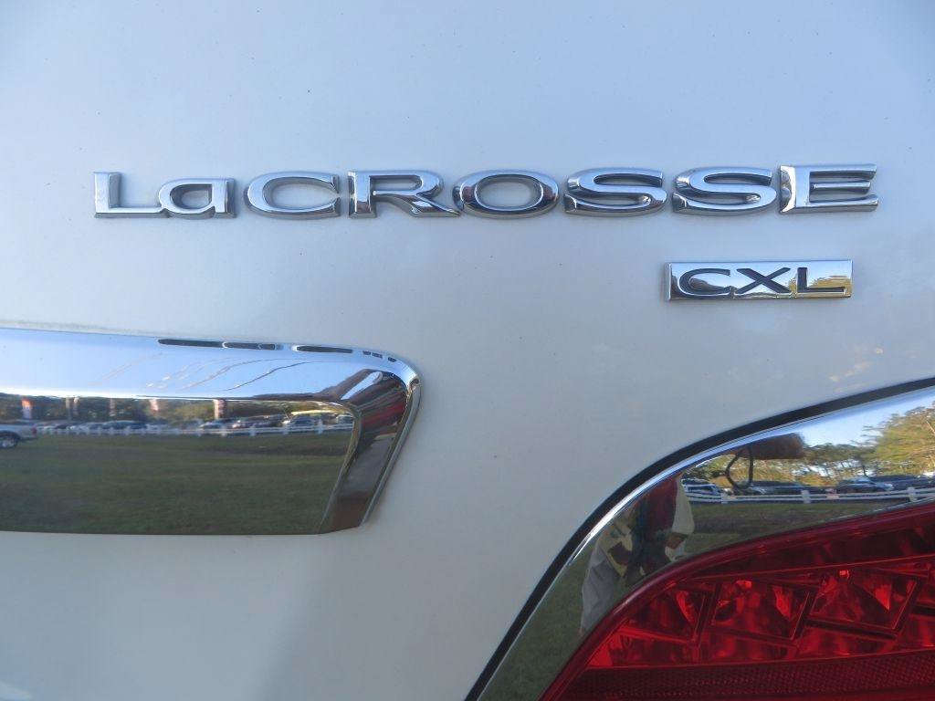 Used 2010 Buick LaCrosse CXL FWD image 18