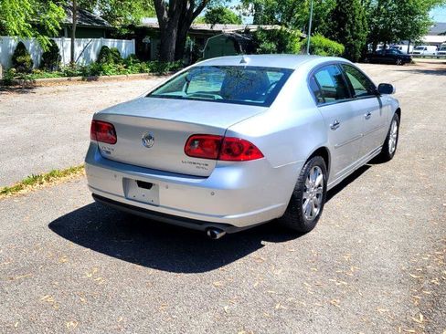 Used 2011 Buick Lucerne CXL image 3