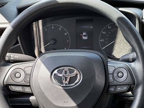 Used 2024 Toyota Corolla LE FWD image 19