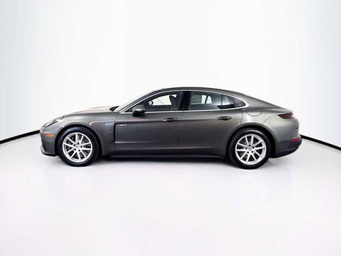 New 2026 Porsche Panamera 4 image 2
