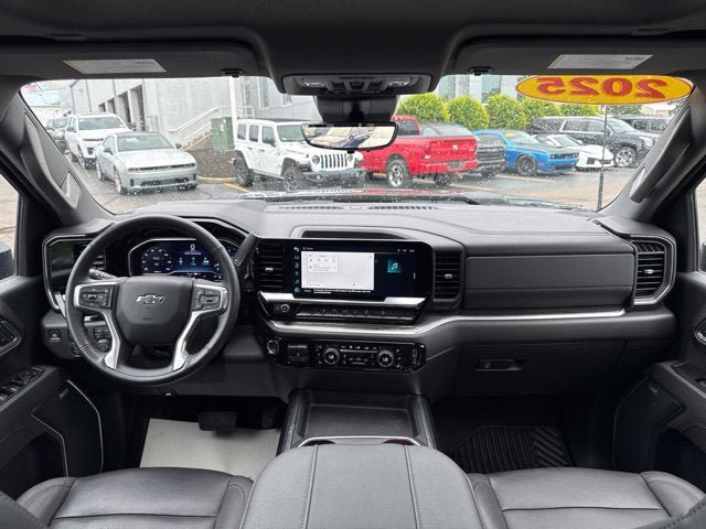 Used 2025 Chevrolet Silverado 2500 LTZ w/ LTZ Plus Package AWD/4WD image 26