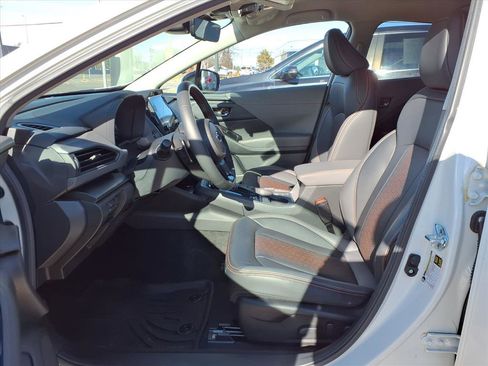 Certified 2025 Subaru Crosstrek 2.5i Limited w/ Crosstrek Mirror Package image 17