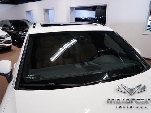 Used 2021 Porsche Cayenne AWD/4WD image 14