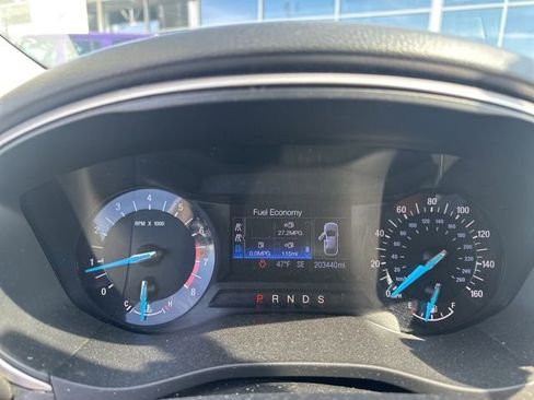 Used 2013 Ford Fusion SE FWD image 11