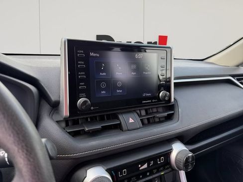Used 2019 Toyota RAV4 XLE w/ Convenience Package AWD/4WD image 21