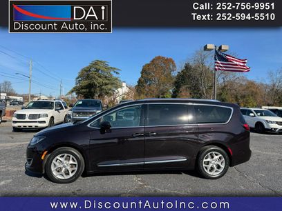 Used 2017 Chrysler Pacifica Touring-L Plus w/ Advanced Safetytec Group