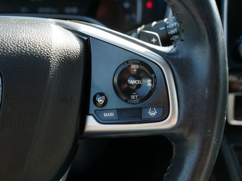 Used 2022 Honda CR-V Touring image 30