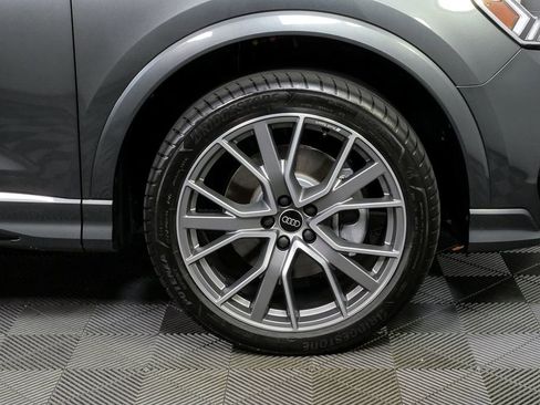 Used 2025 Audi Q3 2.0T Premium Plus w/ Premium Plus Package image 38