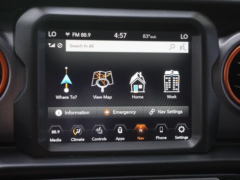 Used 2022 Jeep Gladiator Mojave w/ LED Lighting Group AWD/4WD image 32