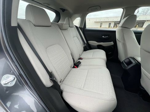 Used 2023 Honda HR-V LX image 16