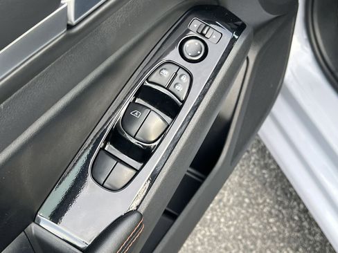 Used 2024 Nissan Altima 2.5 SR image 13