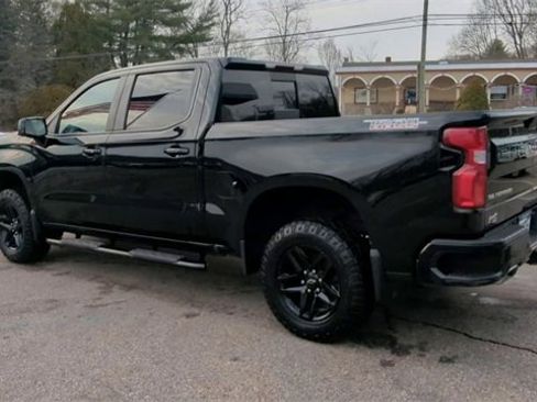 Used 2022 Chevrolet Silverado 1500 LT Trail Boss w/ LT Trail Boss Premium Package image 6