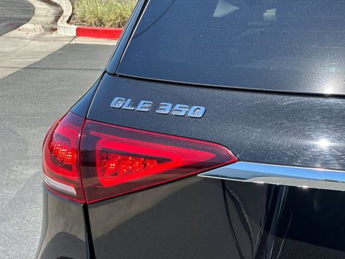 Used 2020 Mercedes-Benz GLE 350 4MATIC image 27