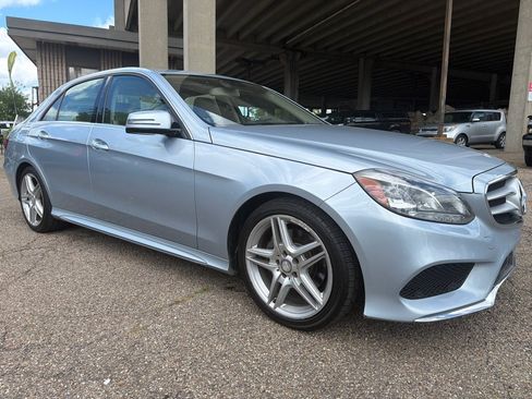 Used 2014 Mercedes-Benz E 350 4MATIC Sedan w/ Premium 1 Package image 4