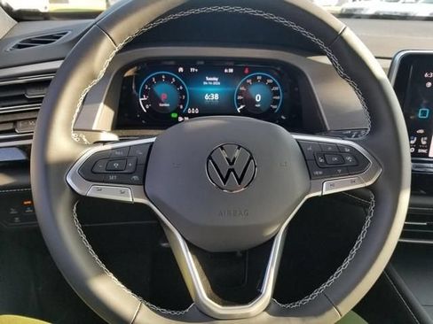 New 2026 Volkswagen Atlas Cross Sport SE AWD/4WD image 12