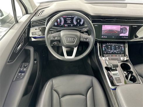 Used 2024 Audi Q7 2.0T Premium Plus image 11