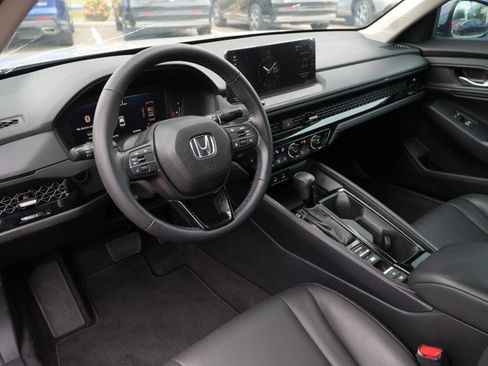 Used 2024 Honda Accord EX-L image 6