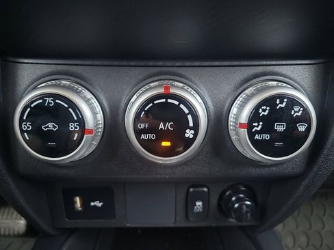 Used 2024 Mitsubishi Outlander Sport ES image 15