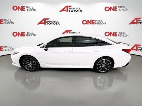 Certified 2020 Toyota Avalon Touring w/ Advanced Safety Package FWD image 4